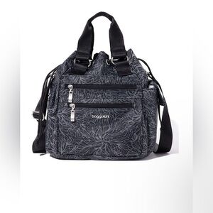 Baggallini Modern Everywhere Drawstring Bucket Bag. Midnight Blossom.
